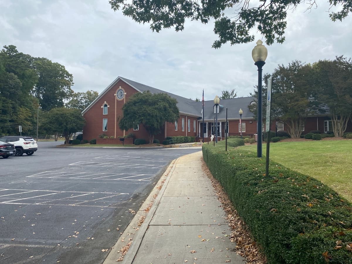 New roof installation in Charlotte, NC - roof replacement on Charlotte area home by Best Roofing Now New roof installation in Charlotte, NC - roof replacement on Charlotte area home by Best Roofing Now