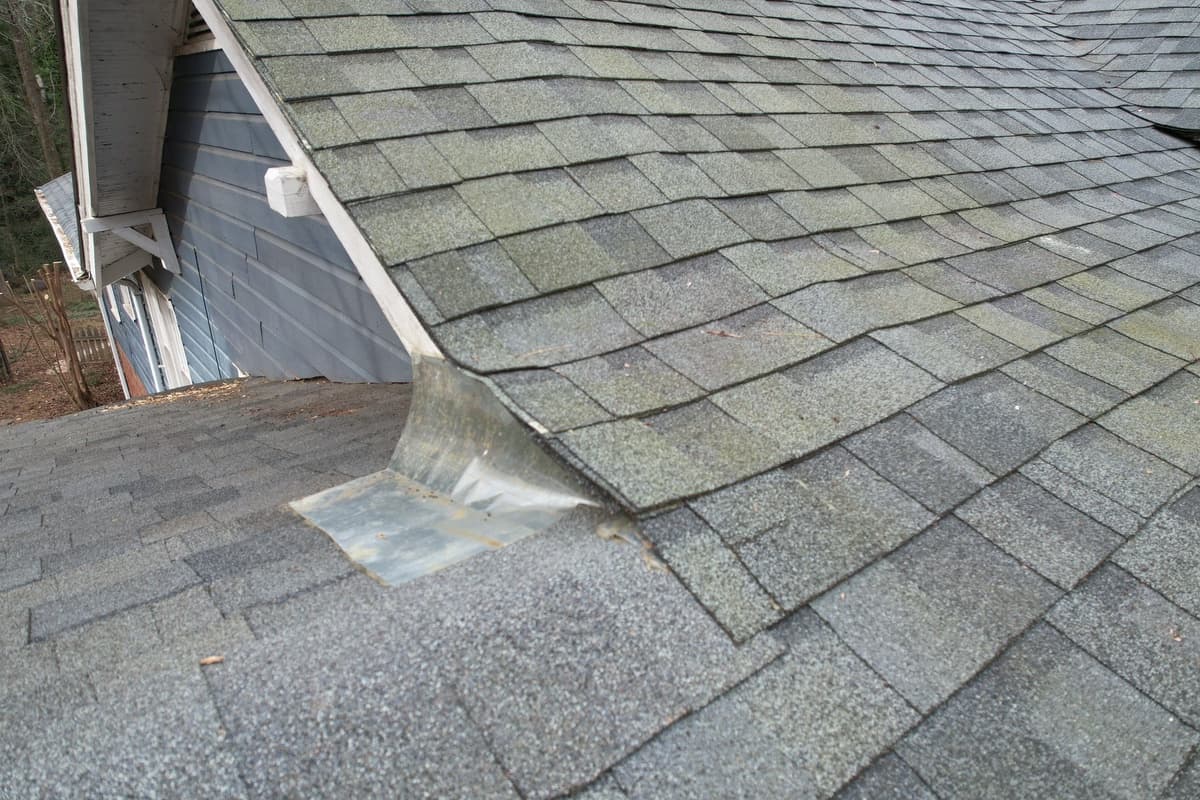 New roof installation in Plaza Midwood, Charlotte, NC - residential roof project in Plaza Midwood by Best Roofing Now New roof installation in Plaza Midwood, Charlotte, NC - residential roof project in Plaza Midwood by Best Roofing Now